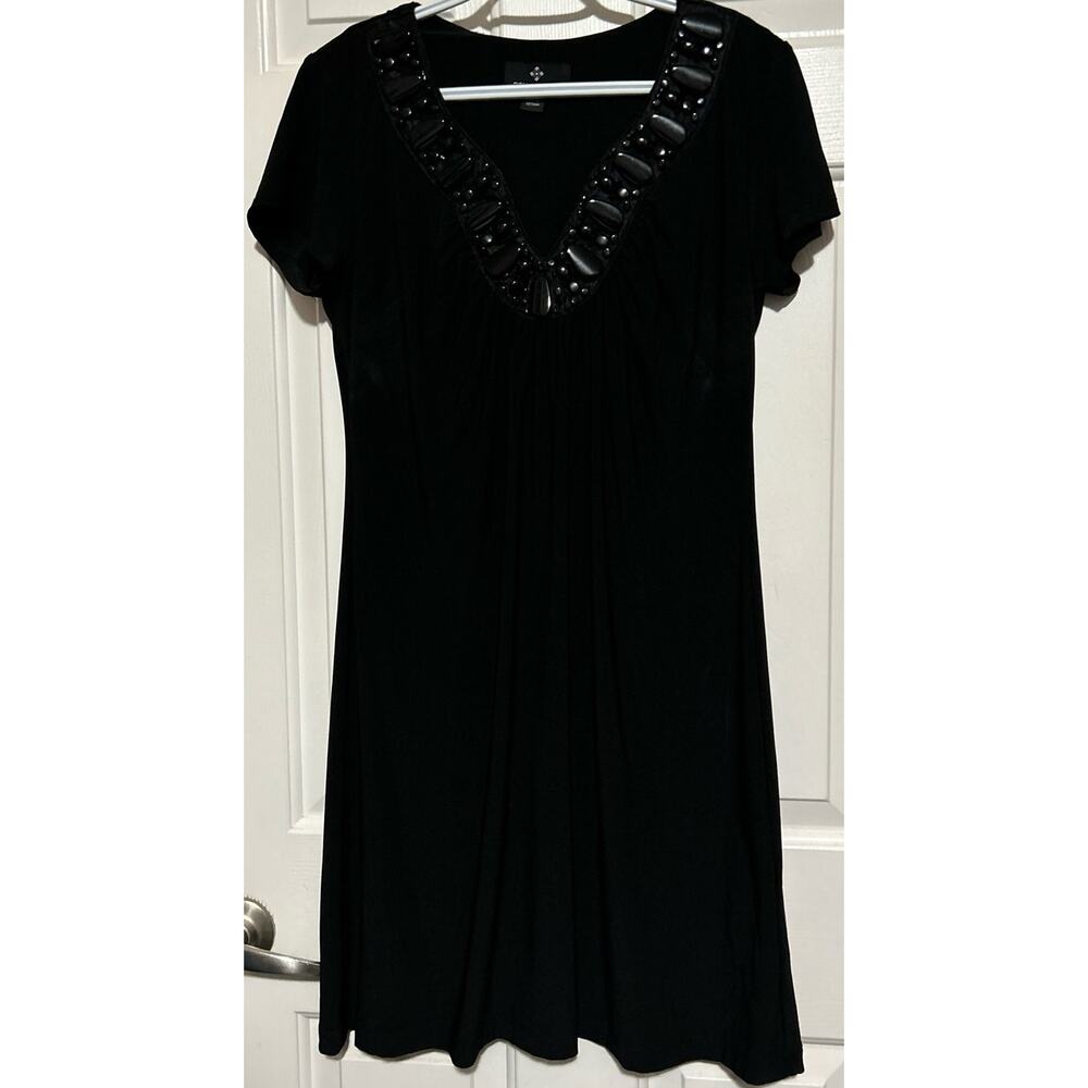 Ronni Nicole Women's Black Short Sleeve Embellished V-Neck Neckline Dress Size 8